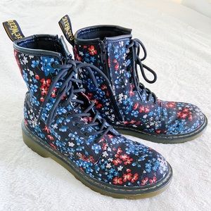 Dr. Martens Floral Kelley Print Zip Canvas Boots